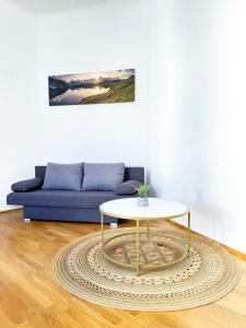 Sunny Flat Park City Nearby