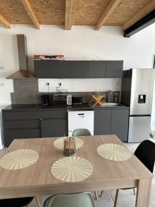 Le Riquet Duplex neuf climatisé au calme