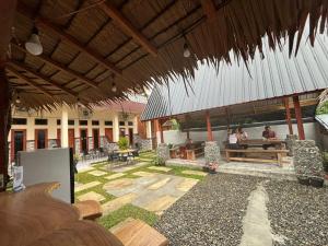 Anugrah Guest House - Orangutan Trekking & Tours