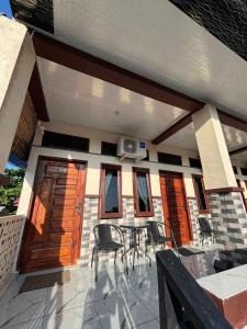 Anugrah Guest House - Orangutan Trekking & Tours