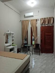 Anugrah Guest House - Orangutan Trekking & Tours