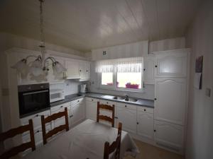 Elegant & Peaceful Holiday Retreat in Peer