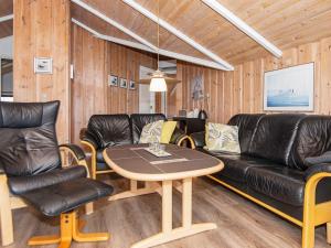 6 person holiday home in Rømø