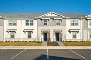 Disney Getaway Private Pool Themed Bedrooms. Book Now CW78
