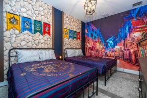 Disney Getaway Private Pool Themed Bedrooms. Book Now DW36