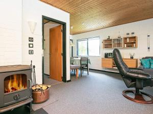 6 person holiday home in Spøttrup-By Traum