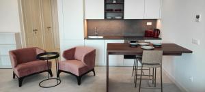 Unique Seaview Studio - Marina Village