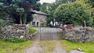 Tyddyn Eglwys