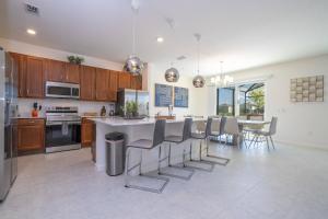 Disney Getaway Private Pool Themed Bedrooms. Book Now BV241