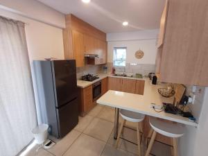 Cozy & Secure 2-Bedroom Retreat