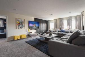 Disney Private Pool Game Room Themed Bedrooms. Book Now SLR493