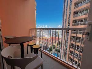 PREMIUM 1BR Venice Canal Mall, Pool, Gym, Sauna & 5G Wi-Fi, Ste 16