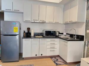 PREMIUM 1BR Venice Canal Mall, Pool, Gym, Sauna & 5G Wi-Fi, Ste 16