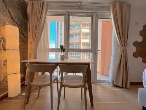 PREMIUM 1BR Venice Canal Mall, Pool, Gym, Sauna & 5G Wi-Fi, Ste 16