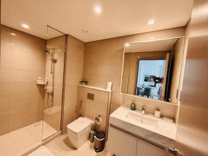 Luxury Apartment in Burj Royale next to Dubai Mall & Fountains