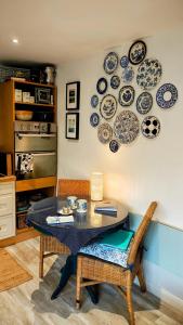 Ropewalk Cottage - A Little Treasure By The Coast