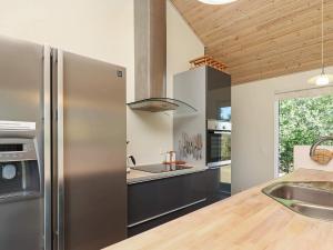 8 person holiday home in Ålbæk-By Traum