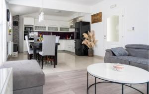 Amazing Home In Drum With Wifi 