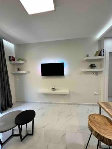 Downtown modern apartment