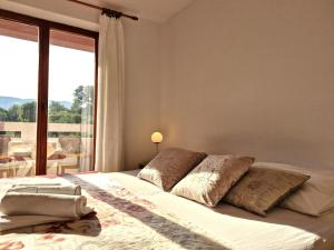 Apartments Mirjana Ficor