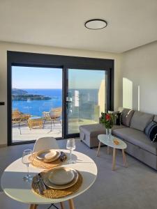 Sea View apt 10 min walk from the beach by Hospi 2