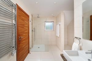 180 degree Ocean Views, Pure Paradise