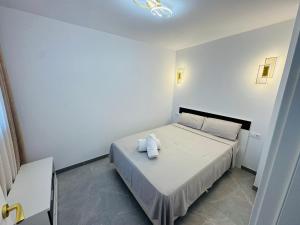 Calpe apartamento Suite Luxury 3 piscina playa aire wifi patio parking