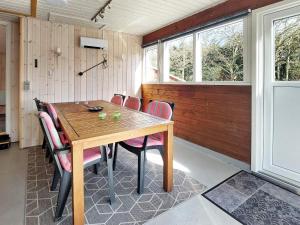 6 person holiday home in Tarm-By Traum