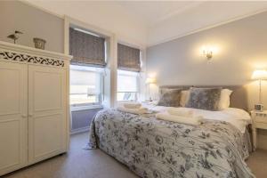 2 Bed in Bath oc-bhr7