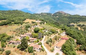 Amazing Home In Monte Smaria Tiberina