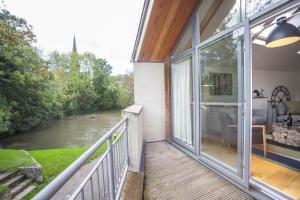 2 Bed in Bath oc-bhr9