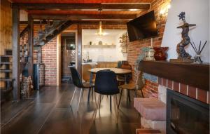 Stunning Home In Kamesnica With Sauna