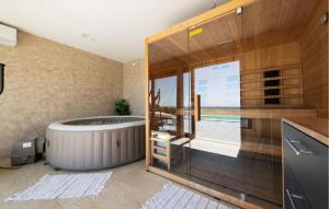 Stunning Home In Kamesnica With Sauna