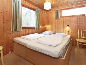 6 person holiday home in Ebeltoft