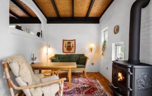 Beautiful Home In Tarm With House Sea View