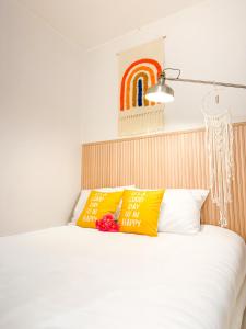 3beds near Ahyeon Hongdae Seoul train st Yeouido