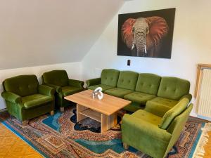 Land-Wohnung Behr