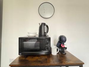 Pembroke Place Private Room 1