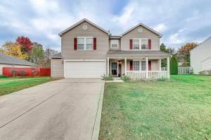 Lavish HUGE Noblesville and Carmel adjacent family home