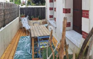 Cozy Home In St-Georges-De-Didonn With Wifi