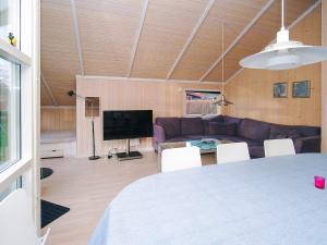 7 person holiday home in Asnæs-By Traum