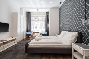 Z32 - Central & Chic - Stylish Stay by BQA