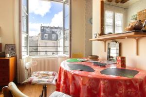 Charming apartment in the Marais for 2 people