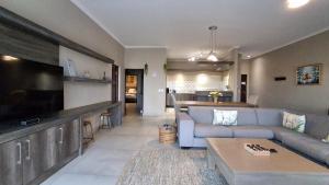 Chinook 3 Bedroom Penthouse Apartment