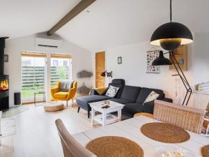 6 person holiday home in Væggerløse