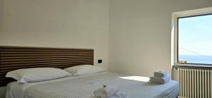 The Pirates Penthouse- Bluchalet