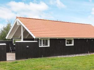 5 person holiday home in Rødby-By Traum