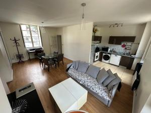 Charmant appartement RDC familial ou pour le travail