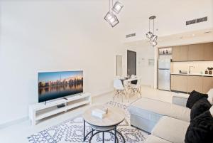 Downtown Apartments - Burj Crown - 5 Min Walk to Mall