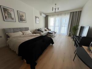 Panorama Level 12 z balkonem